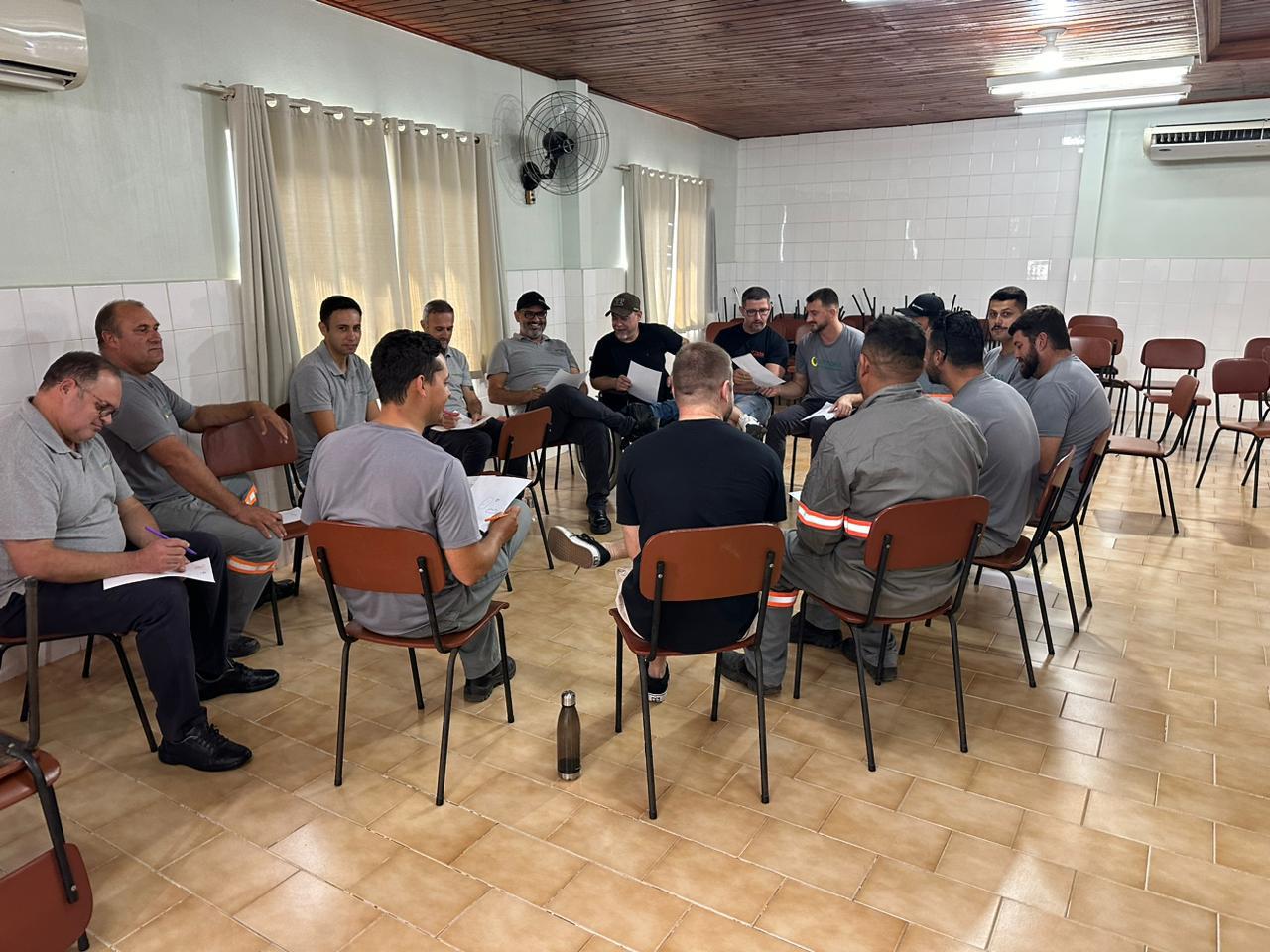 Treinamento reforça qualidade no atendimento ao associado Cermoful