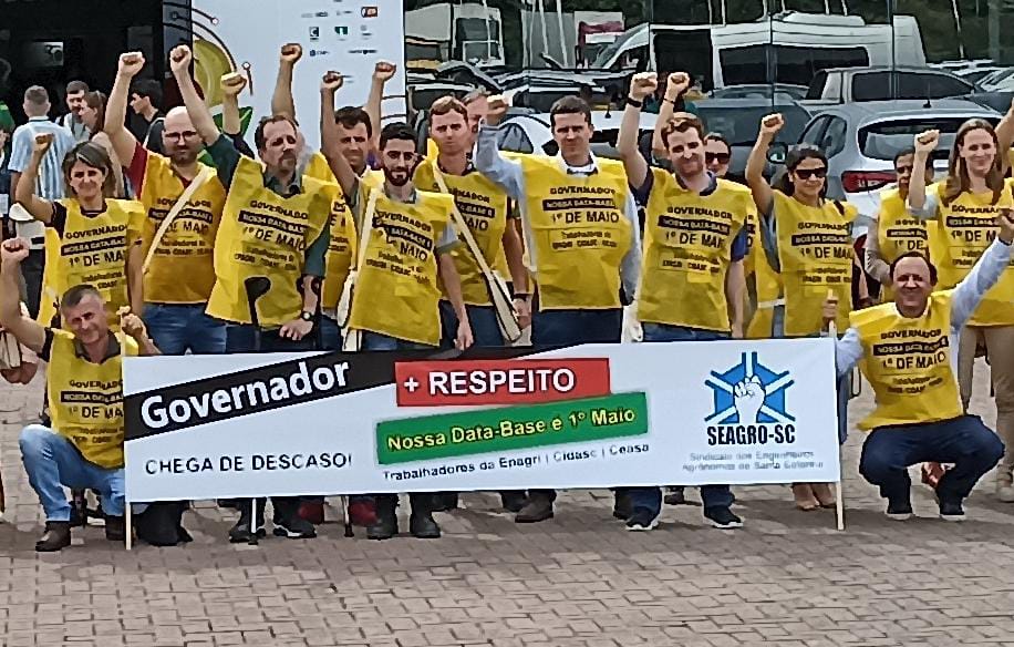 ​SEAGRO-SC PROMOVEU MANIFESTAÇÃO PACÍFICA NO SEAGRO-SC PROMOVEU MANIFESTAÇÃO PACÍFICA NO